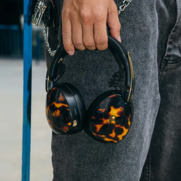 Aviator® 900 ANC Wireless Headphones | Adaptive ANC & THX Audio